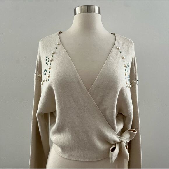 Wildfox Wilder Pearl Tie Wrap Sweater Embellished Beaded Cropped Cream Large NWT - Picture 3 of 15